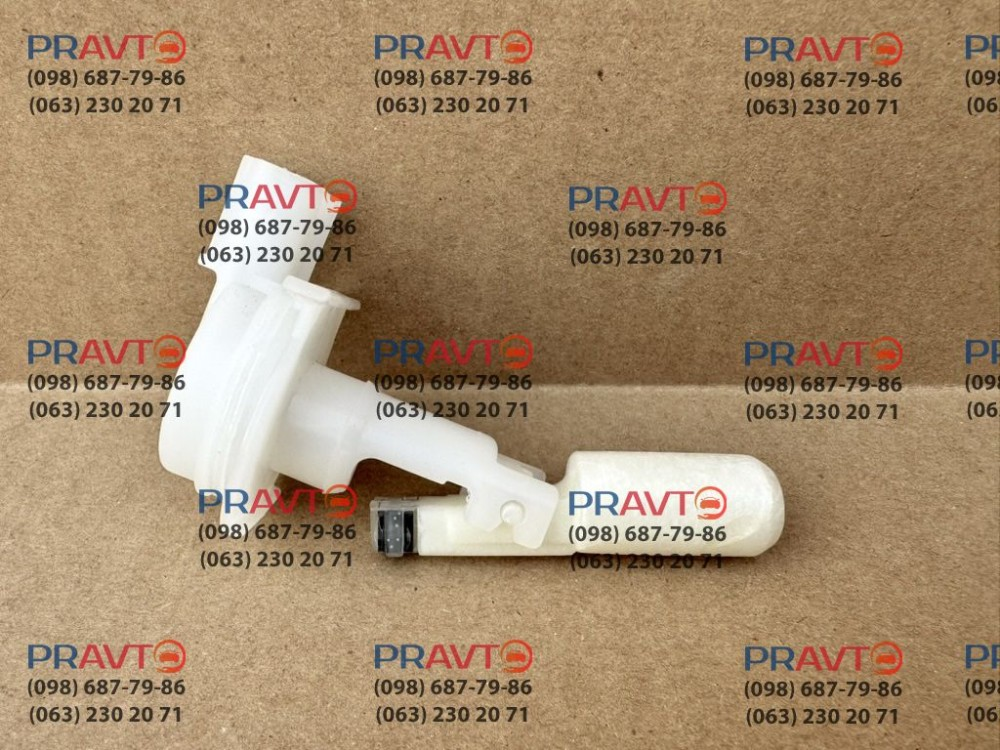 Датчик уровня жидкости бачка омывателя Nissan 28911-ZX00A, 28911