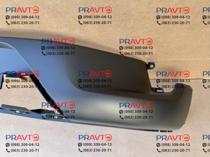 Губа (накладка) переднього бампера Mazda VA4050032, VA40-50-032