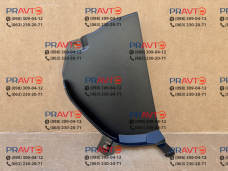 Заглушка решетки радиатора правая Mazda VA40-50-1U1, VC85501U1