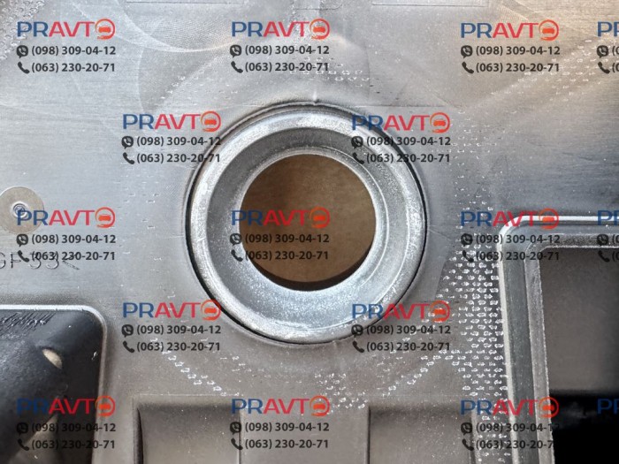 Крышка клапанная правая для Infiniti QX60/JX L50 (2012-2019)