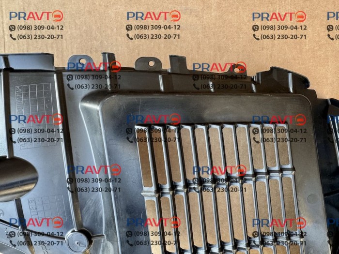 Передний левый подкрылок для Nissan Pathfinder R52 (2012-2022)