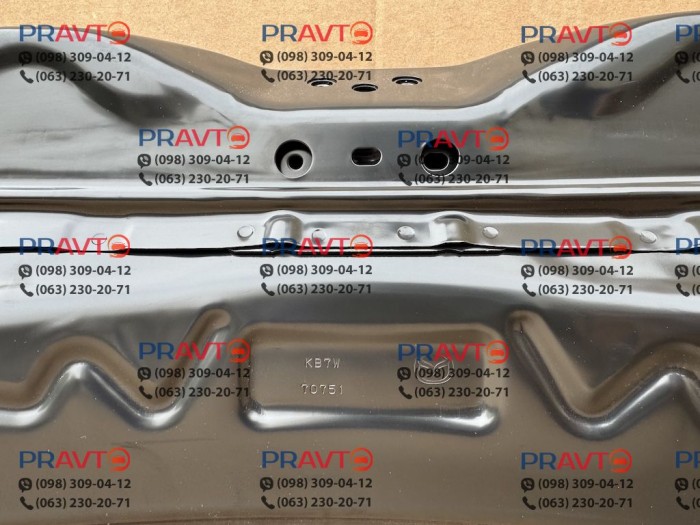 Панель задня Mazda KBYC7075ZA, KBYC-70-75Z