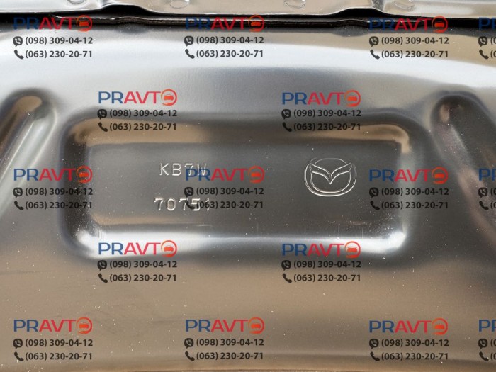 Панель задня Mazda KBYC7075ZA, KBYC-70-75Z