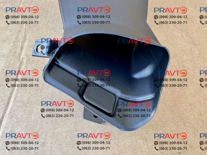 Правий повітропровід переднього бампера Nissan 622524MT0A, 62252-4MT0A