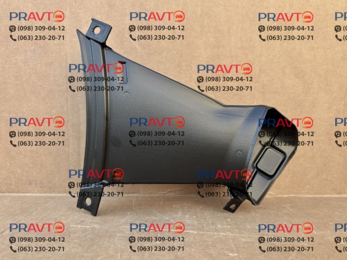 Правий повітропровід переднього бампера Nissan 622524MT0A, 62252-4MT0A