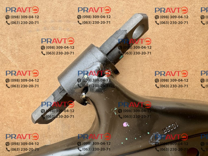 Передний правый рычаг Nissan X-Trail T32 (2014-2021), MOOG