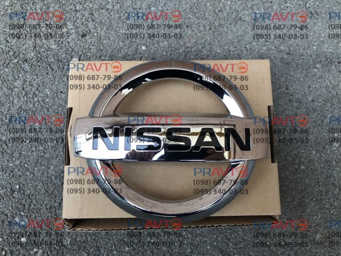 Емблема решітки радіатора Nissan Rogue T32 (2014-2020), Nissan Kicks (2018-2024), Nissan Altima (2012-2018), Nissan Murano (2014-2024)