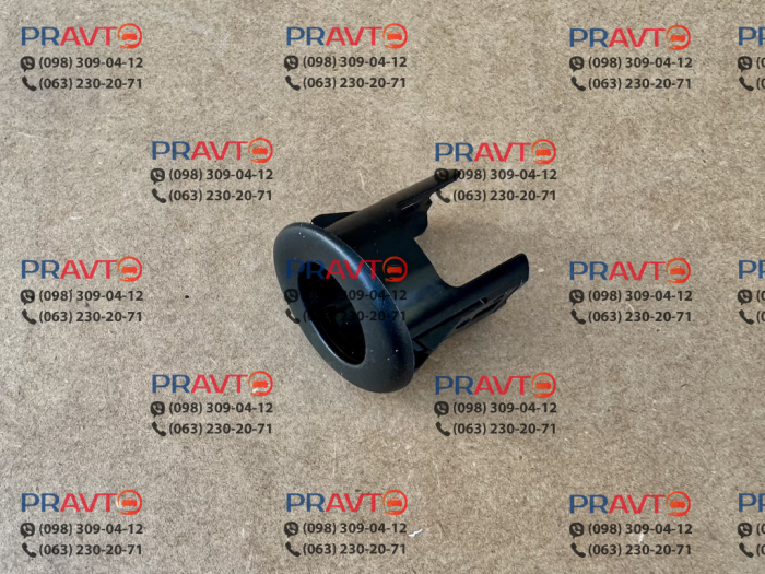 Кронштейн (обойма) центрального заднього парктроніка для Nissan Rogue T32 (2018–2020)