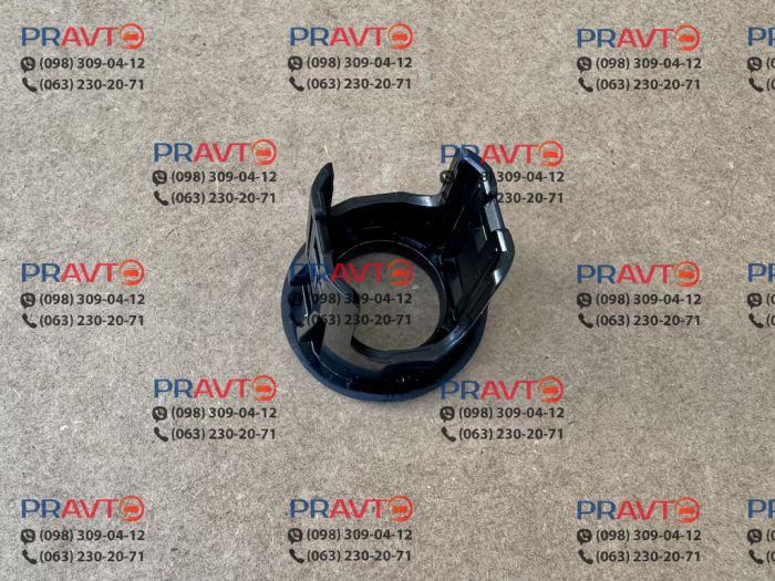 Кронштейн (обойма) центрального заднього парктроніка для Nissan Rogue T32 (2018–2020)