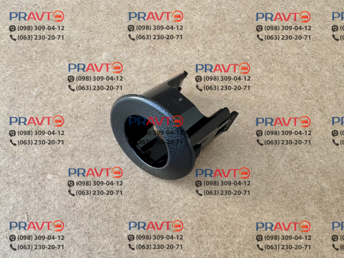 Кронштейн (обойма) заднего центрального парктроника для Nissan X-Trail T32 (2014–2017)